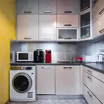 Sofia\'S Finest: 2Bd Flat In The Heart Of The City